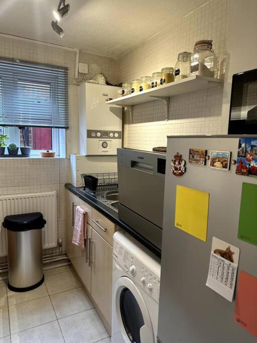 Cosy Entire One Bedroom Hideaway Bromley Bagian luar foto